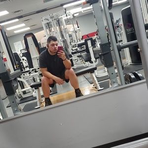 Meet your Posher, Julian